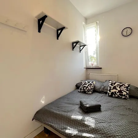Cracov - Peaceful Retreat, 10 Minutes To Old Town & Seaside * Danzica